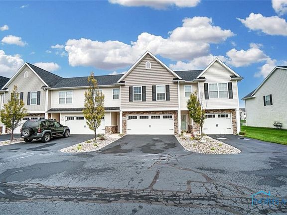 2nd image of 4715 Lakeside Dr