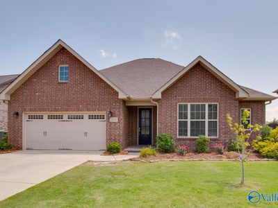 2113 S Meadows Dr, Huntsville, AL, 35803