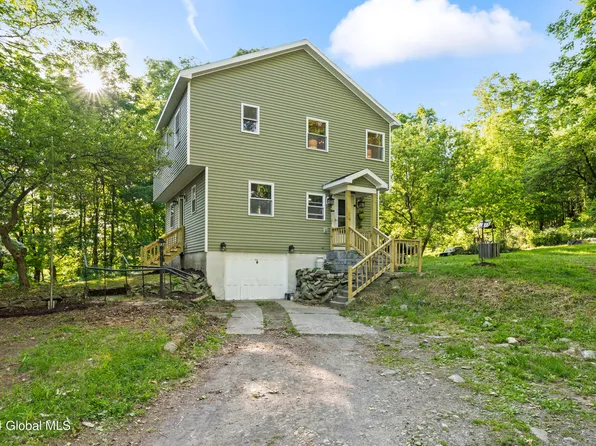 1324 Blue Factory Hill Road, Grafton, NY 12052