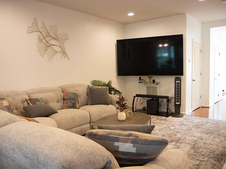 126 Kati Ct — Photo 7