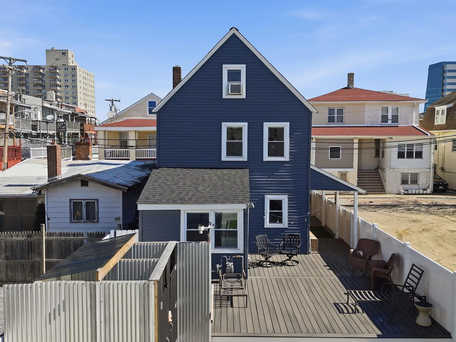 5 bed, 3.5 bath, $14,000 — Photo 1