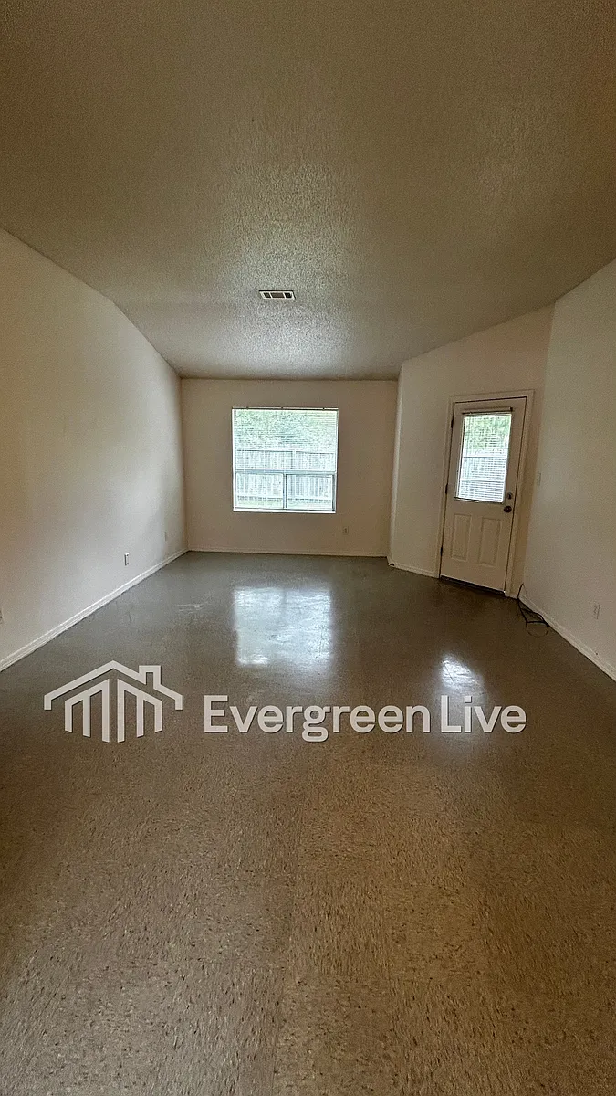 Building Photo - 20 Verde Ct