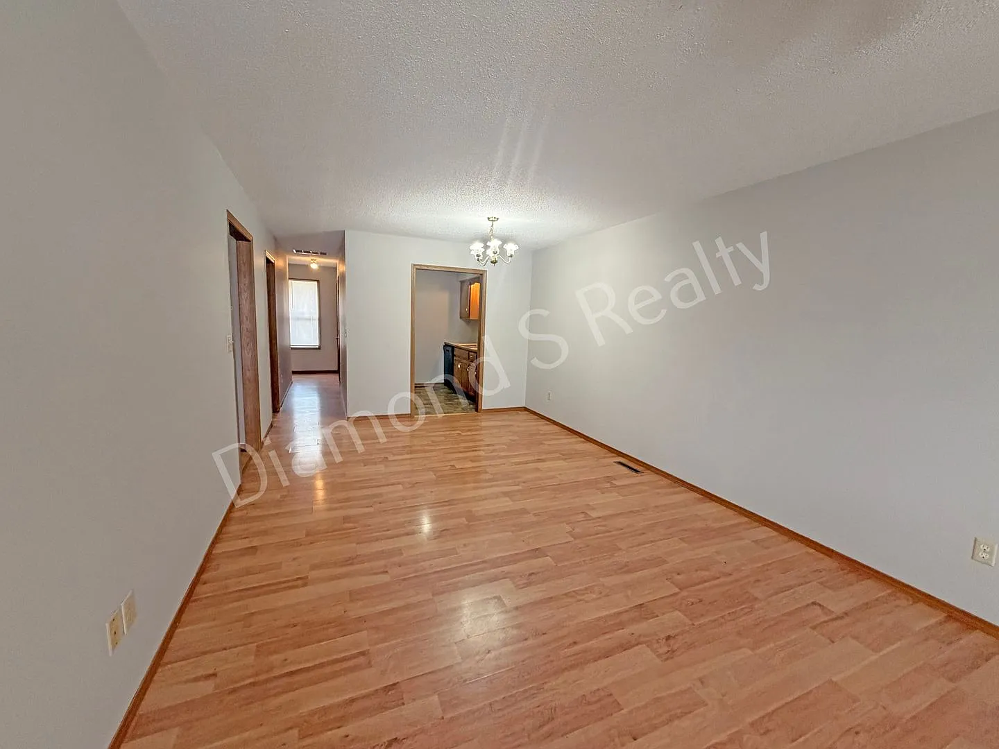 1499 W Rainey Fourplex — Photo 4