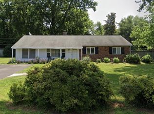 2335 Trott Ave, Vienna, VA 22181