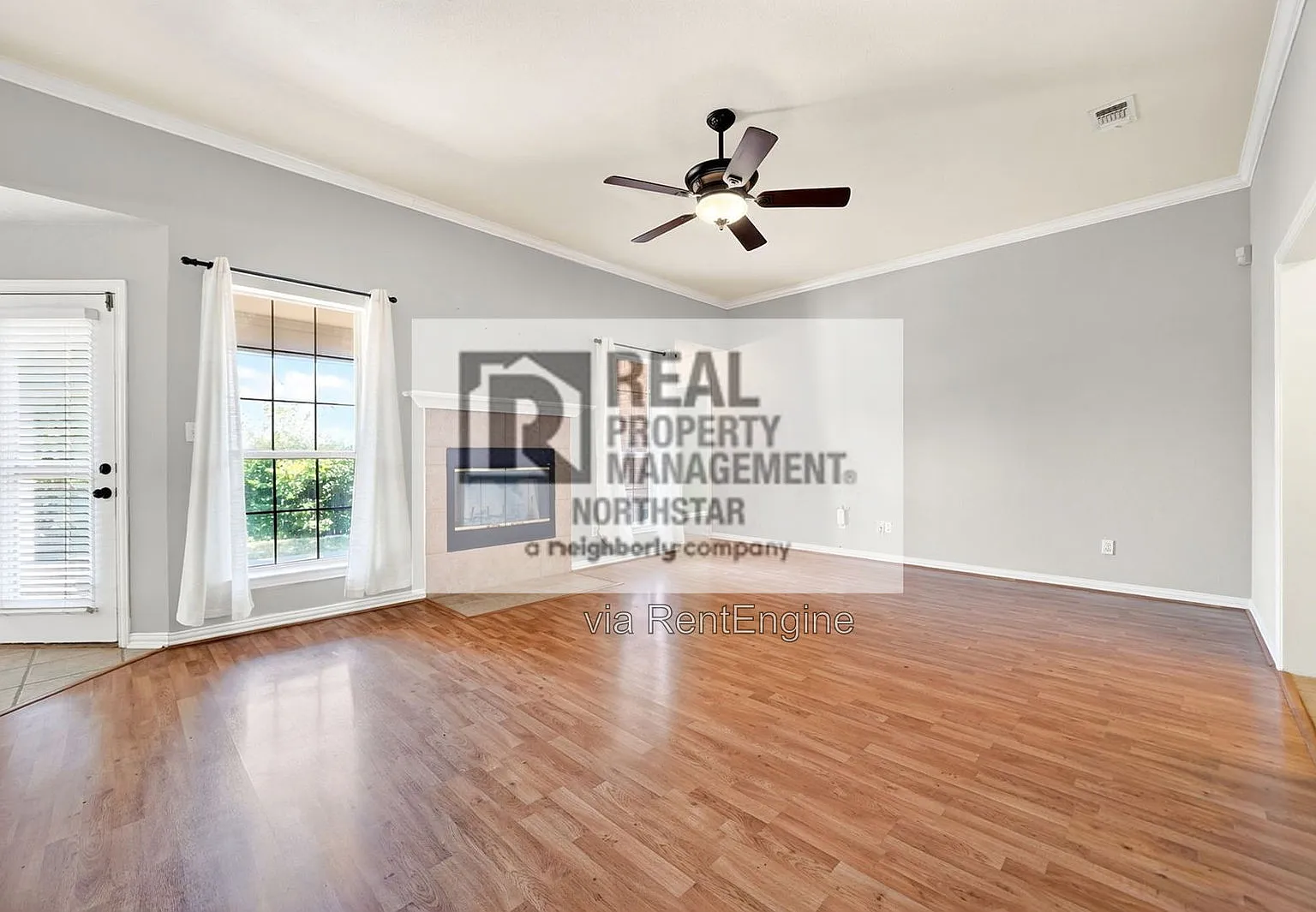 3 bed, 2.0 bath, 1665 sqft, $1,845 — Photo 4
