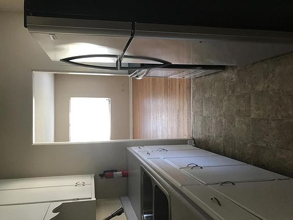 2nd image of 2521 Depauw Ave