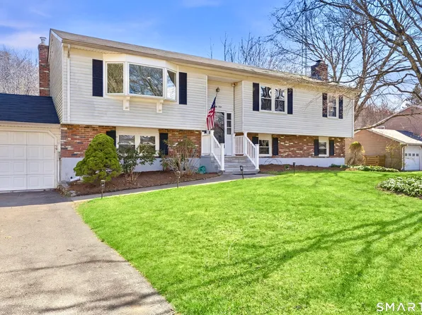 91 Russo Drive, Guilford, CT 06437