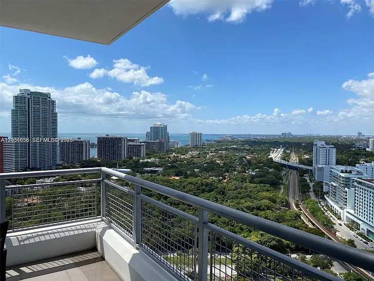 60 SW 13th St #2301 — Photo 1