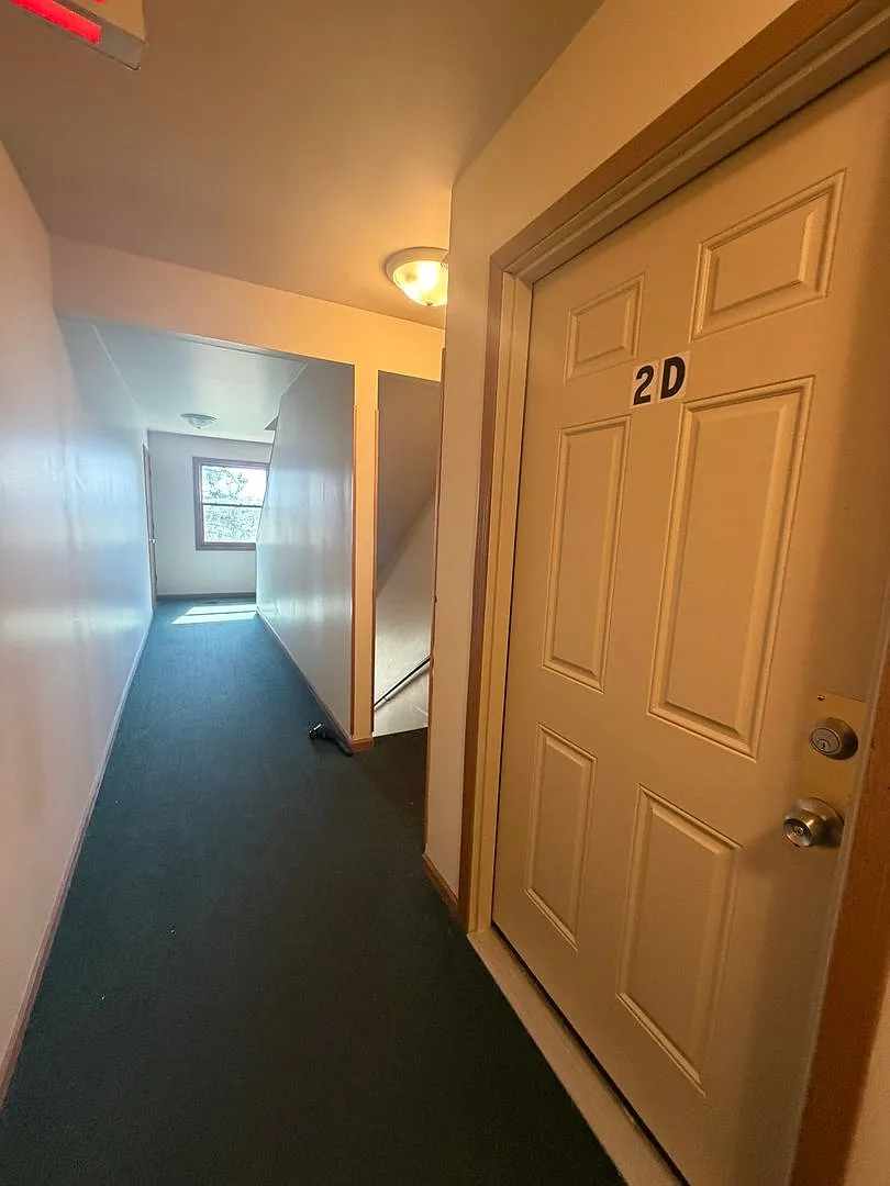 Building Photo - 4312 W Shamrock Ln #2D