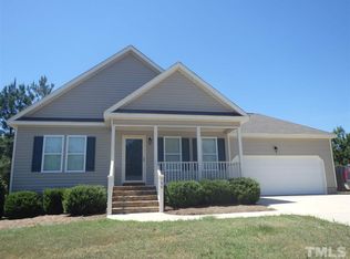 780 Cokesbury Park Ln, Fuquay Varina, NC 27526
