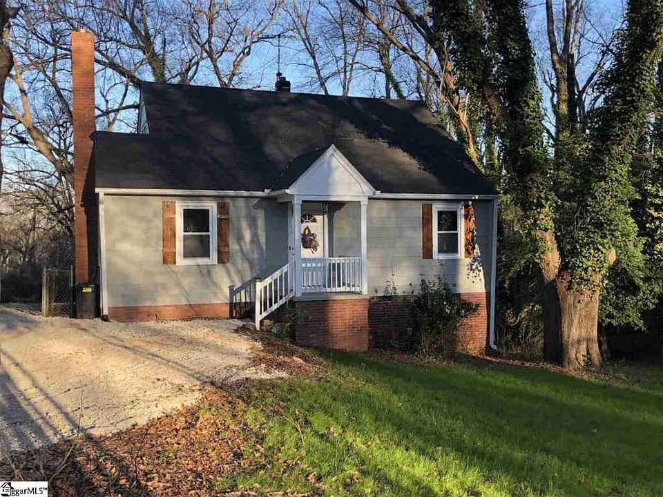 1st image of 105 Patton Dr