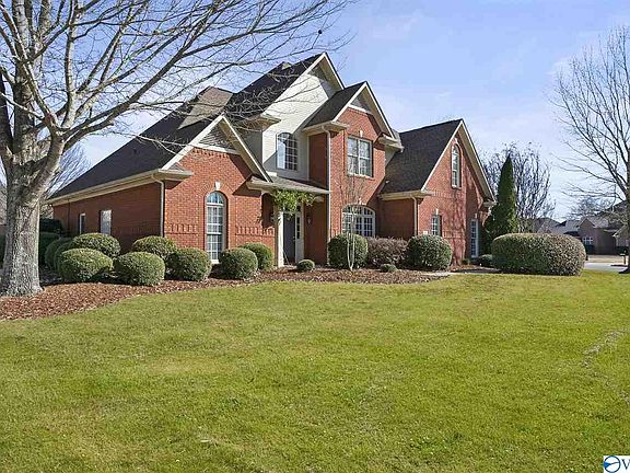 2nd image of 3101 Tenker Creek Ln SE