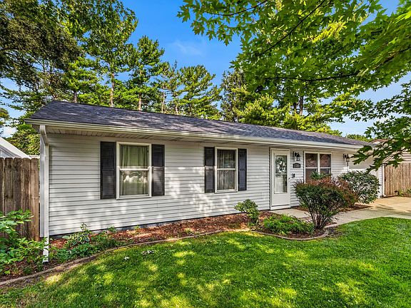 2nd image of 1301 Westfield Dr