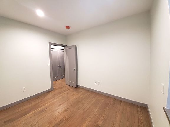 4th image of 130 Fort Washington Ave APT 1J