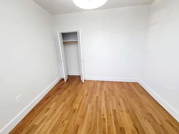 5th image of 1 E 213th St #17E