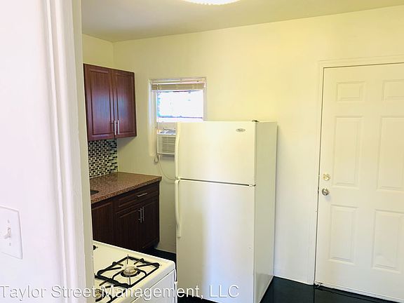 4th image of 736 E Turney Ave APT 11