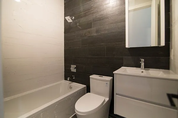 Rented by Nooklyn NYC LLC | media 6