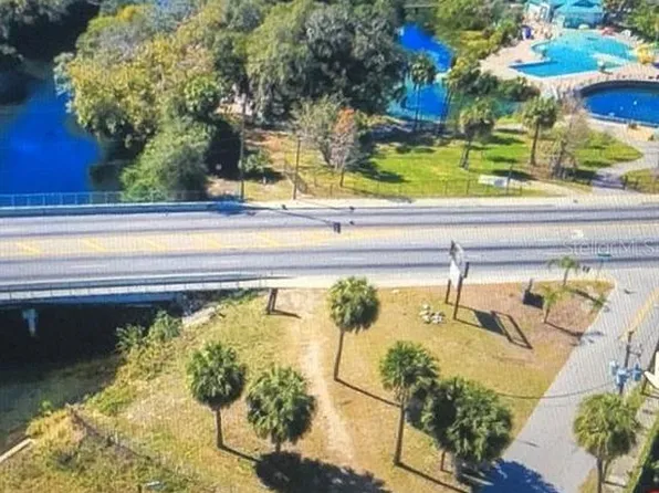8001 N Nebraska Ave #15, Tampa, FL 33604