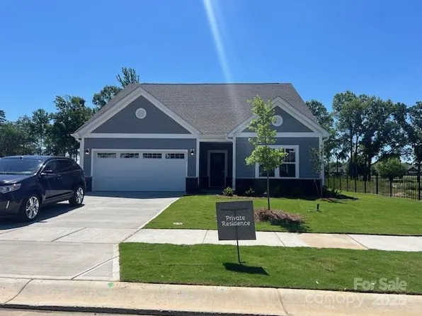 1315 Links Crossing Dr, Monroe, NC 28112