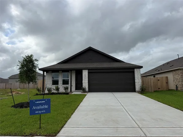 921 Woodhaven Lakes Dr, La Marque, TX 77568