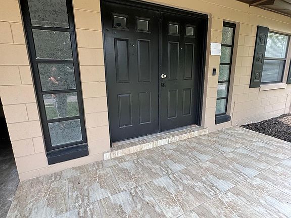 3rd image of 531 Wigman Dr