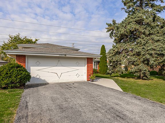 3rd image of 10624 S Michael Dr