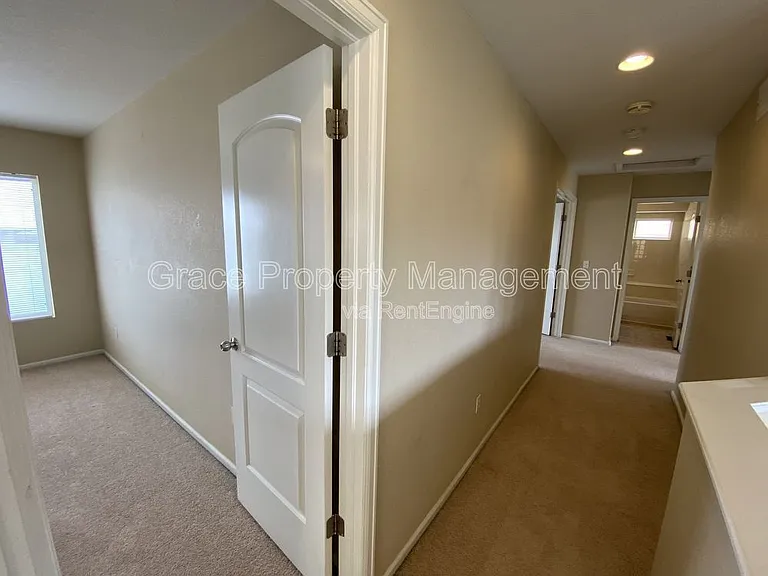 10289 E 113th Ave — Photo 15