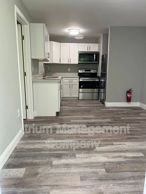 Building Photo - 4715 S Rio Grande Ave #12