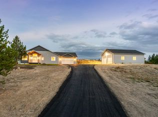 28528 N Perry Rd, Chattaroy, WA 99003