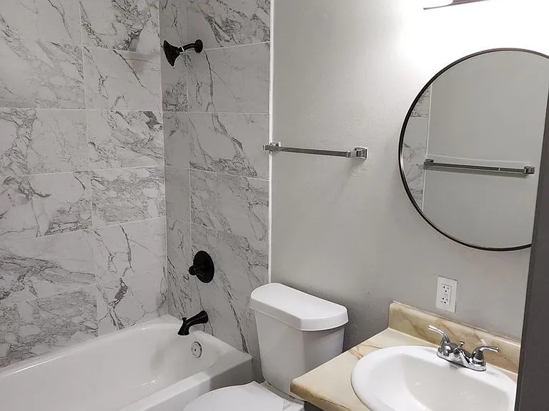 3945 Stonedike Drive — Photo 4