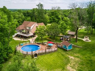 21 Masters Ln, Taylorsville, KY 40071