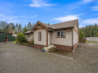 5733 Island Hwy N, Courtenay, BC V9N3N8