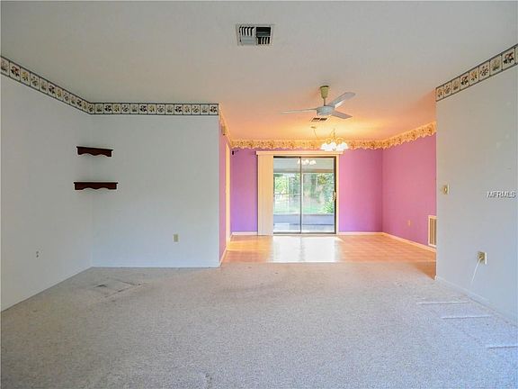 4th image of 1031 Park Ave