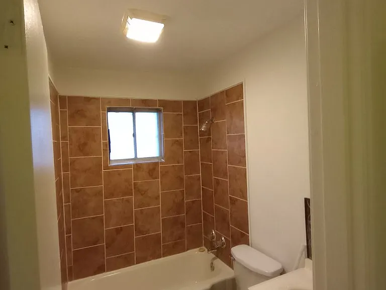 936 Fortwood St #A — Photo 30