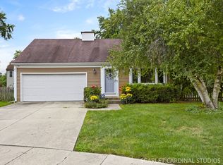 1808 Downing Ct, Naperville, IL 60563