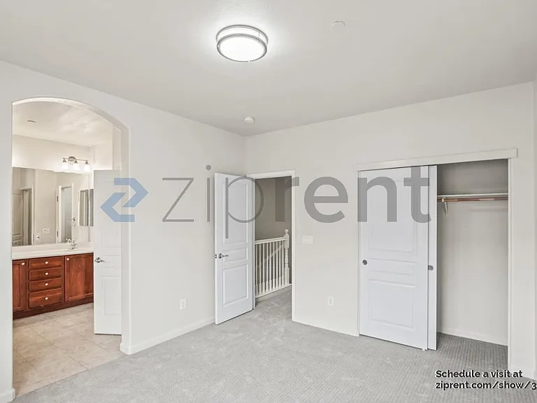 2858 10th St — Photo 21