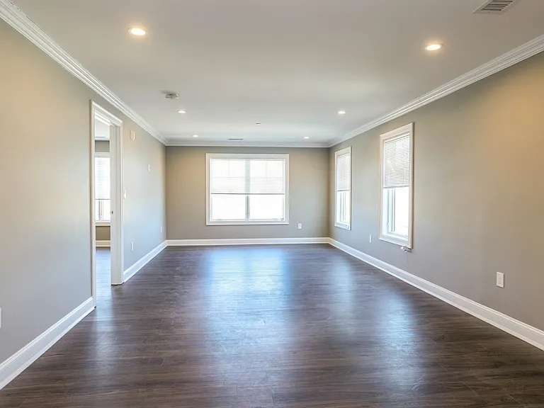 71 Legacy Blvd — Photo 8