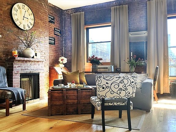 2nd image of 105 W 77th St APT 5A