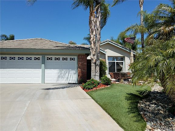 3rd image of 15379 Regatta Way
