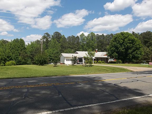 3rd image of 1204 Nc Highway 109 N
