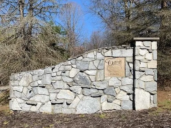 LOT 261 Helin Dr, Natrona Heights, PA 15065