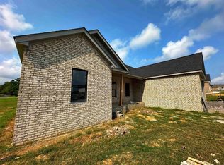 15 Ashley Faith Dr, Batesville, AR 72501
