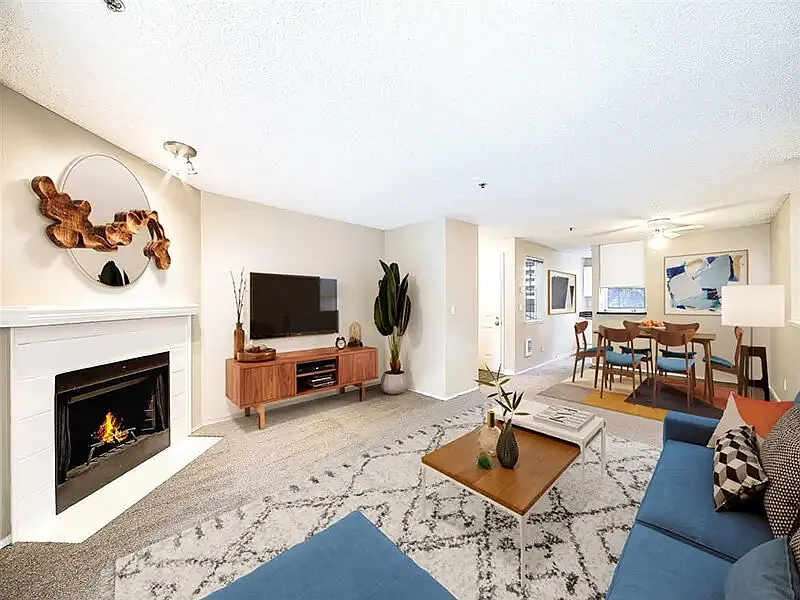 Mallard Pointe at Riverbend — Photo 2
