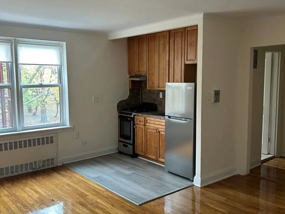 1489 Shore Pkwy #3D