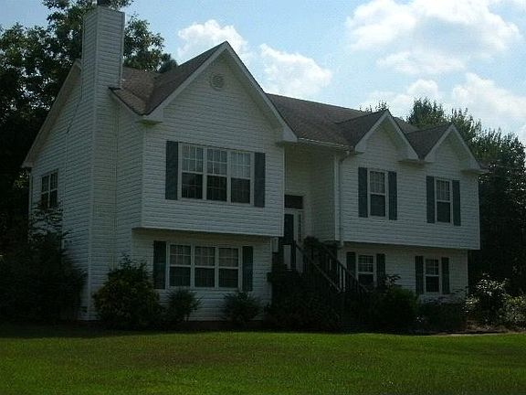4th image of 43 Doe Run Ct