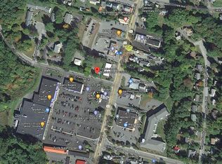 15 Fairview St, Brattleboro, VT 05301