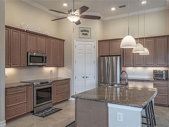 5th image of 2327 Deborah Dr
