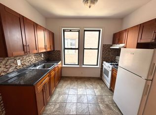 31-14 28th Ave #3R, Astoria, NY 11102