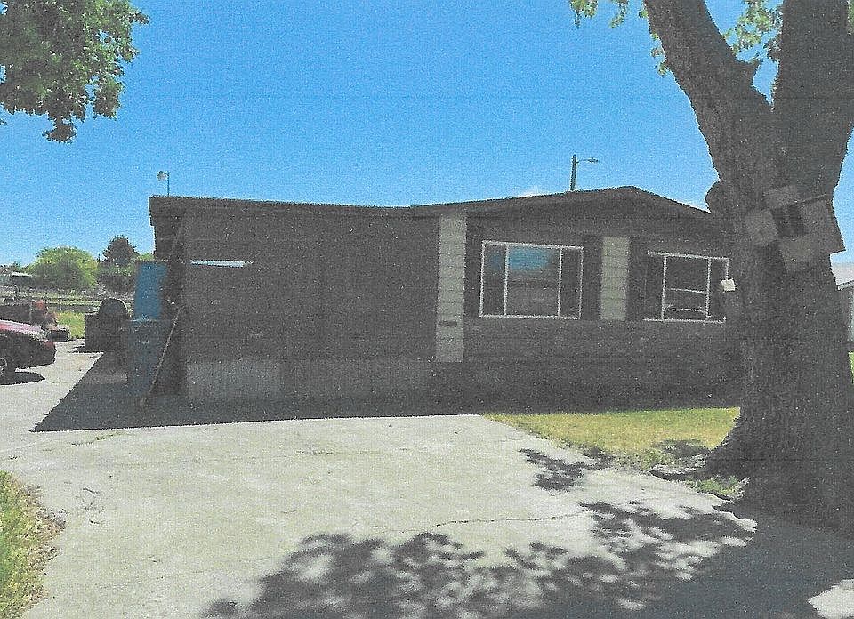 Front View of Home