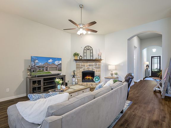 5th image of 1509 Spoonbill Dr